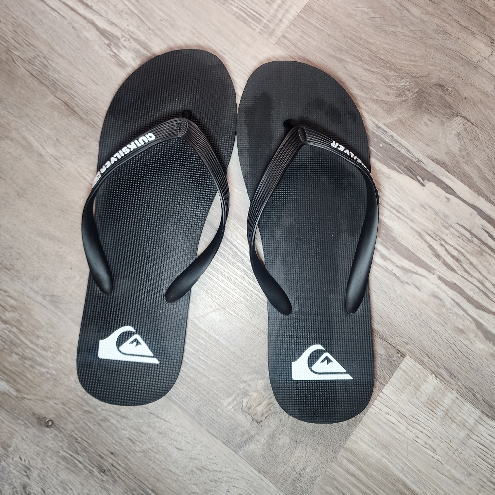 Quiksilver Black Flip Flops